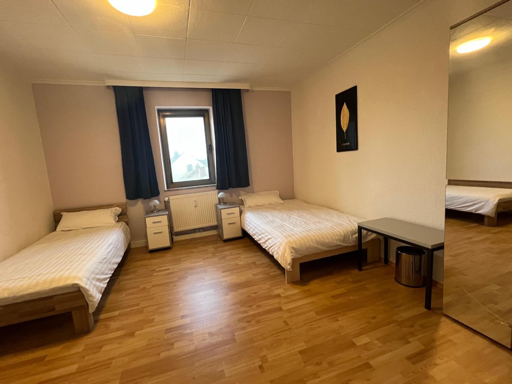 Bequemes Zimmer In Moderner Unterkunft My Pension Duisburg Eksteriør billede
